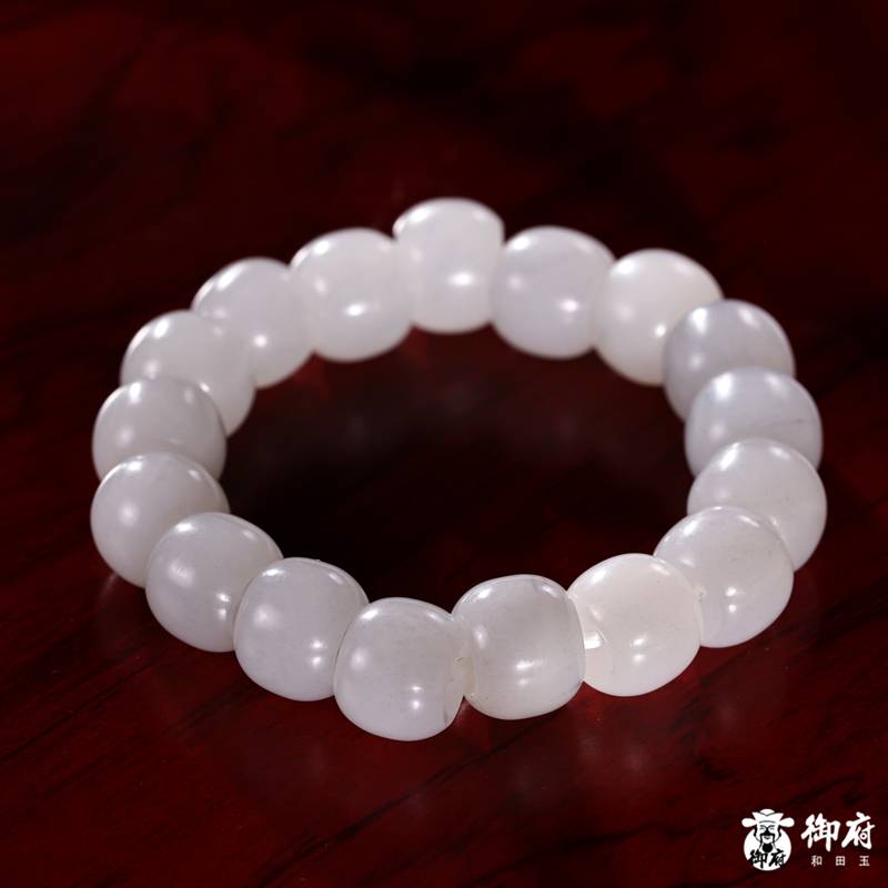 Xinjiang Hetian qinghua black-and-white seed jade barrel-bead bracelet, 46.8 g - Yufu Jade