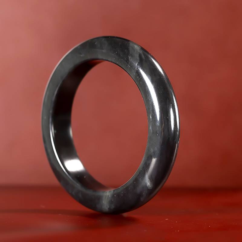 Xinjiang Hetian qinghua seed jade bangle with natural pitted skin, 80.5 g, 57.5 mm - Yufu Jade