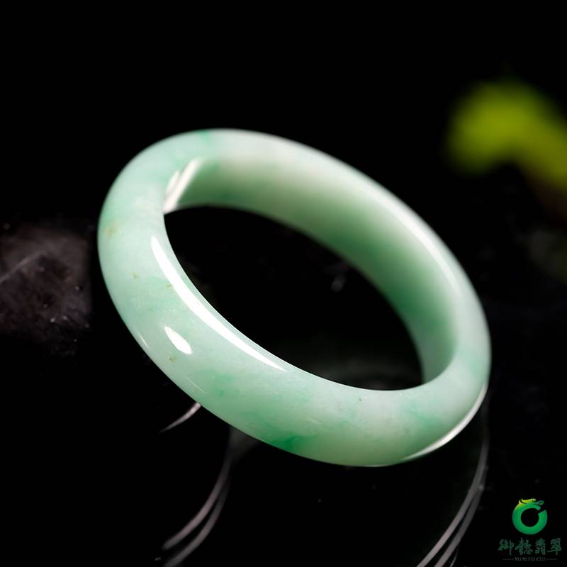 Burmese jadeite A-grade flat-band bangle in floating green (Ping An style), 70.8 g, 57.5 mm - Yufu Jade detail photograph 4