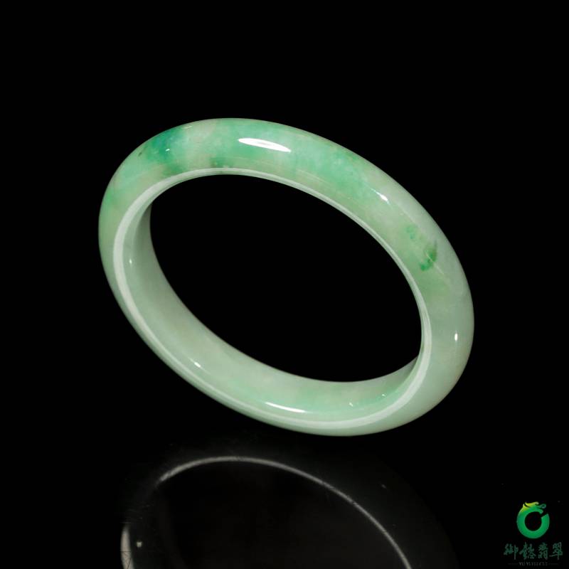 Natural Burmese jadeite A-grade bangle in full green, ice-waxy texture, 45.6 g, 55 mm - Yufu Jade